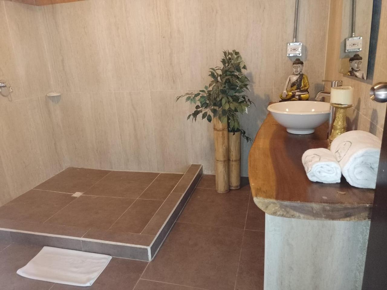 Hotel San Antonio Del Cerro Cerritos ภายนอก รูปภาพ